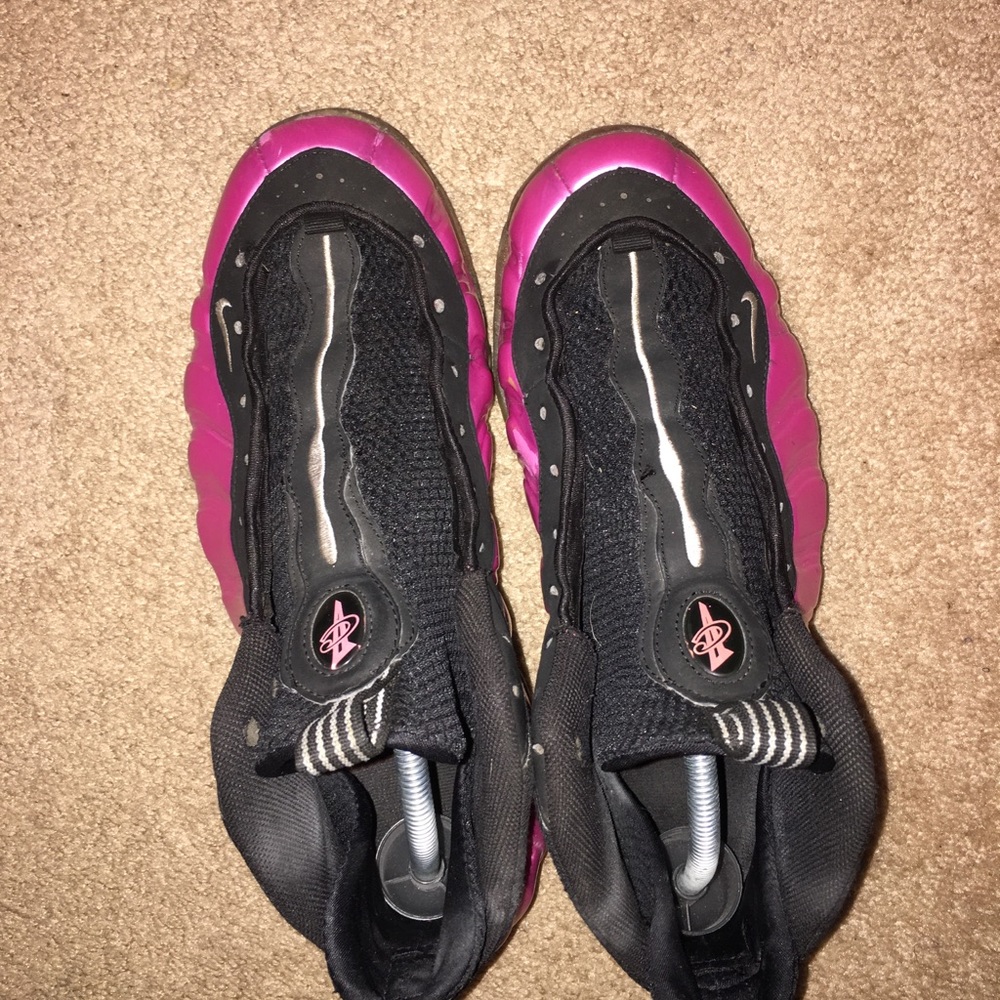 pink nike foamposite